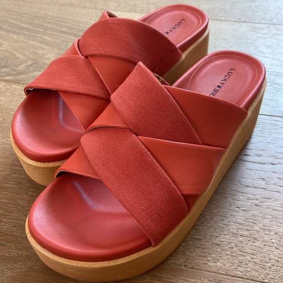 Lucky Brand platform sandals, size 7, like new - Picture 3 of 4
